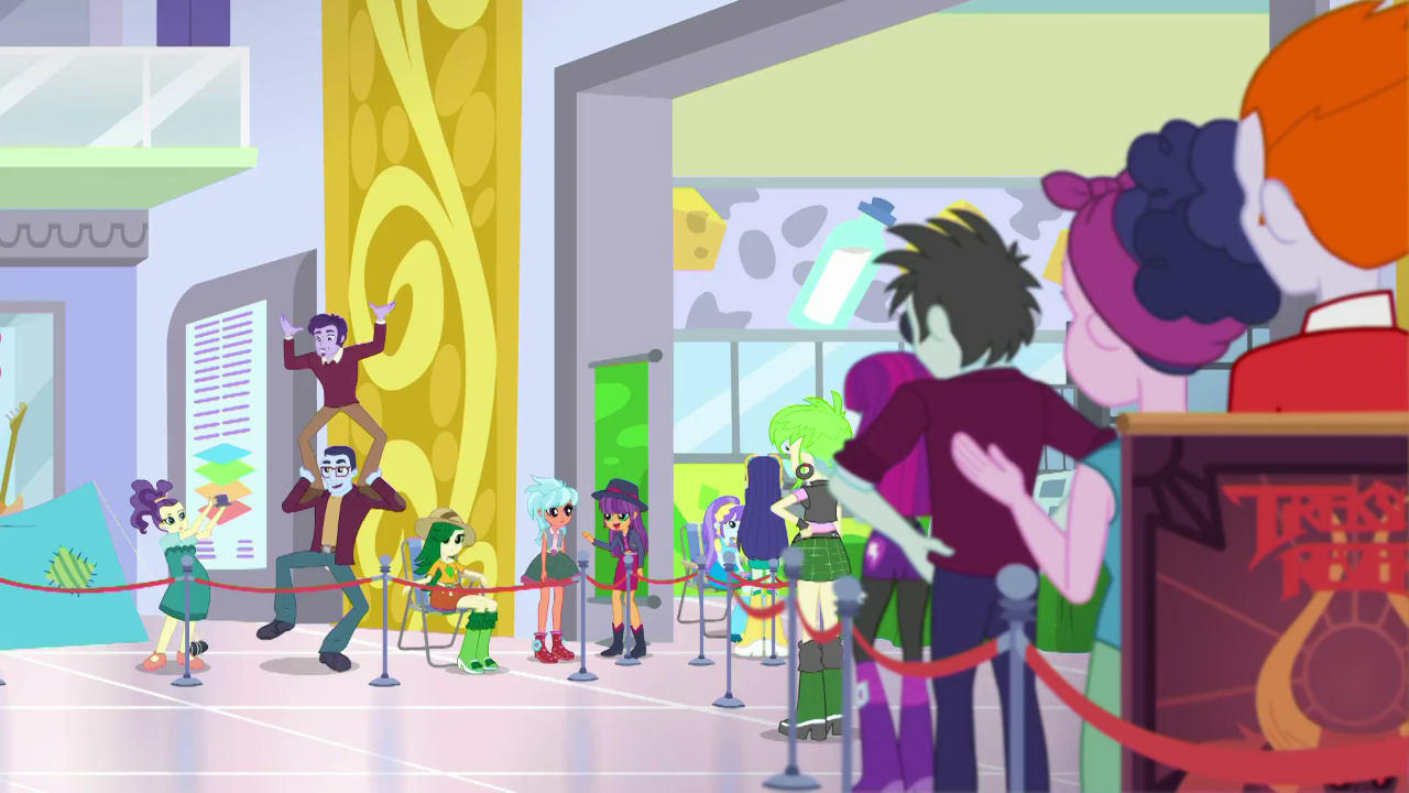 Lots Of People Waiting In Line At The Mall Egds2.png - At The Mall, Transparent background PNG HD thumbnail