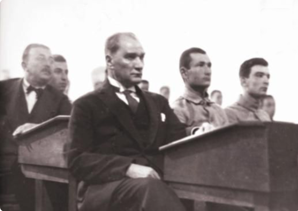 Atatürk Ve Bilim 03 - Ataturk 03, Transparent background PNG HD thumbnail