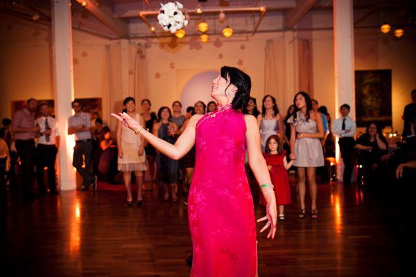 Bride With A Wedding Dress Change Doing The Bouquet Toss At A San Francisco Wedding Reception - Bouquet Toss, Transparent background PNG HD thumbnail