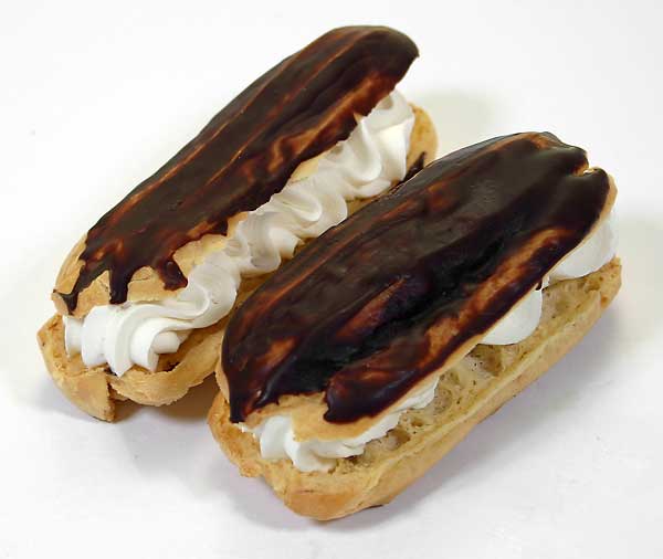 Glutenfree Bakery Chocolate Eclair Gf83 - Chocolate Eclair, Transparent background PNG HD thumbnail