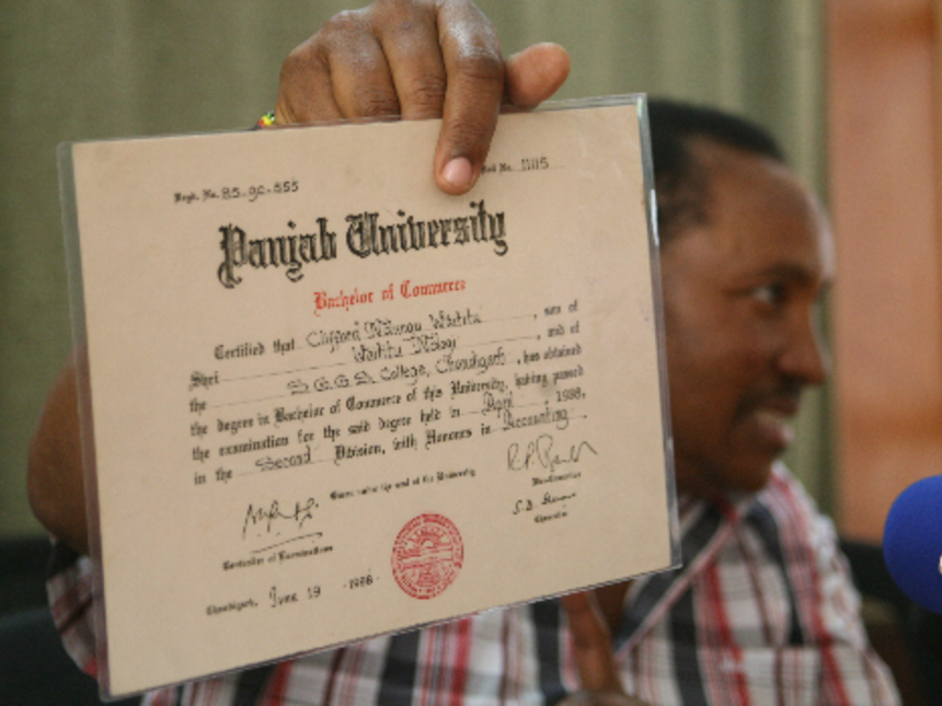 Fake Degree Png - Seal: Ferdinand Waititu At The Media Briefing Yesterday. Photo/hezron Njoroge, Transparent background PNG HD thumbnail