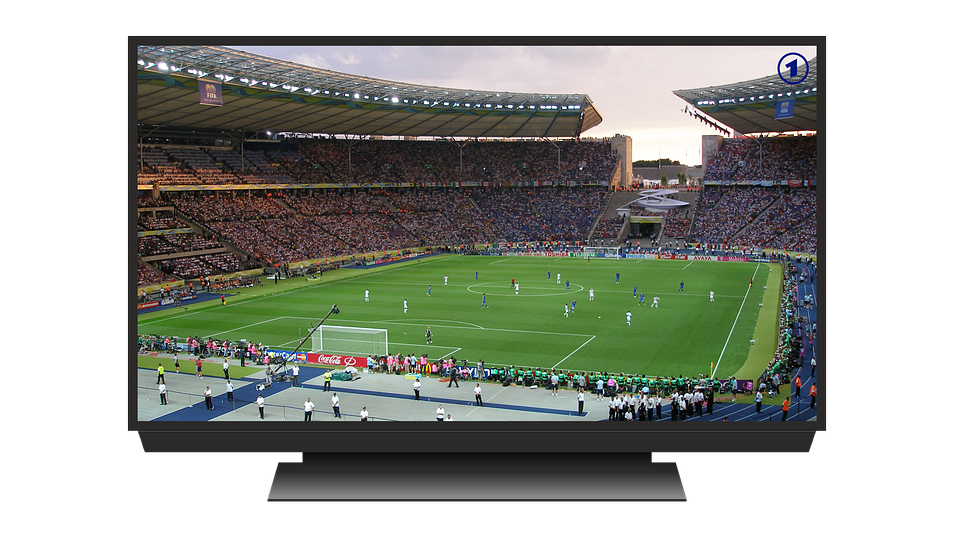 Fernseher, Schauen, Fussball, Fernsehen, Glotzen - Fernseh Gucken, Transparent background PNG HD thumbnail