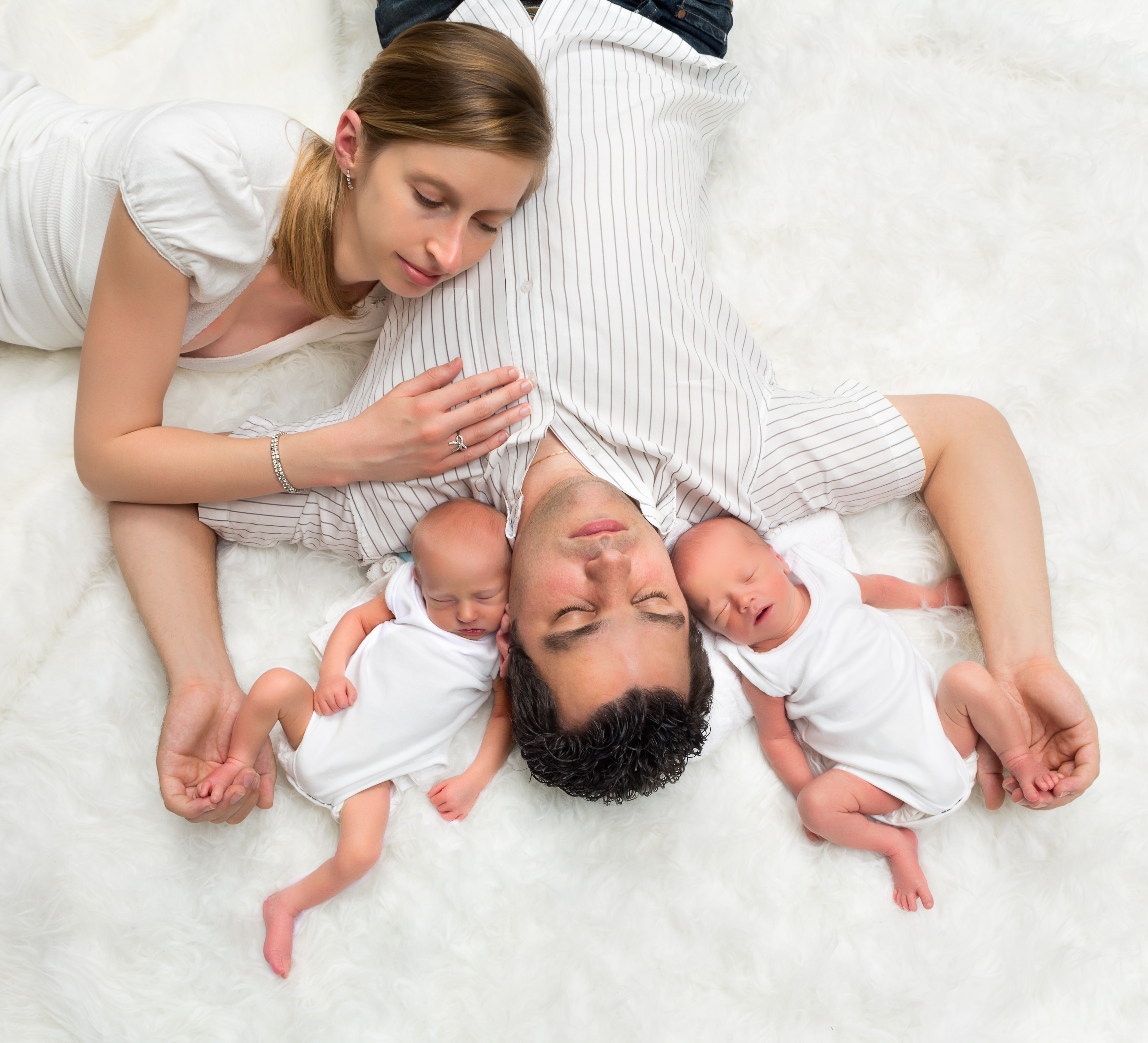 Sleeping Family With Twin Babies - New Family With Baby, Transparent background PNG HD thumbnail