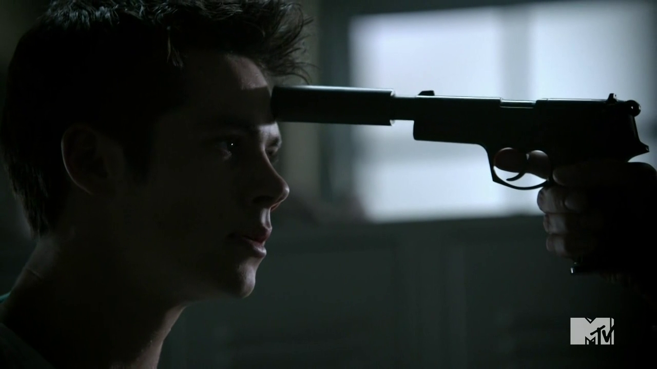 Teen Wolf Season 4 Episode 7 Weaponized Stiles With Gun To His Head.png - Gun To Head, Transparent background PNG HD thumbnail