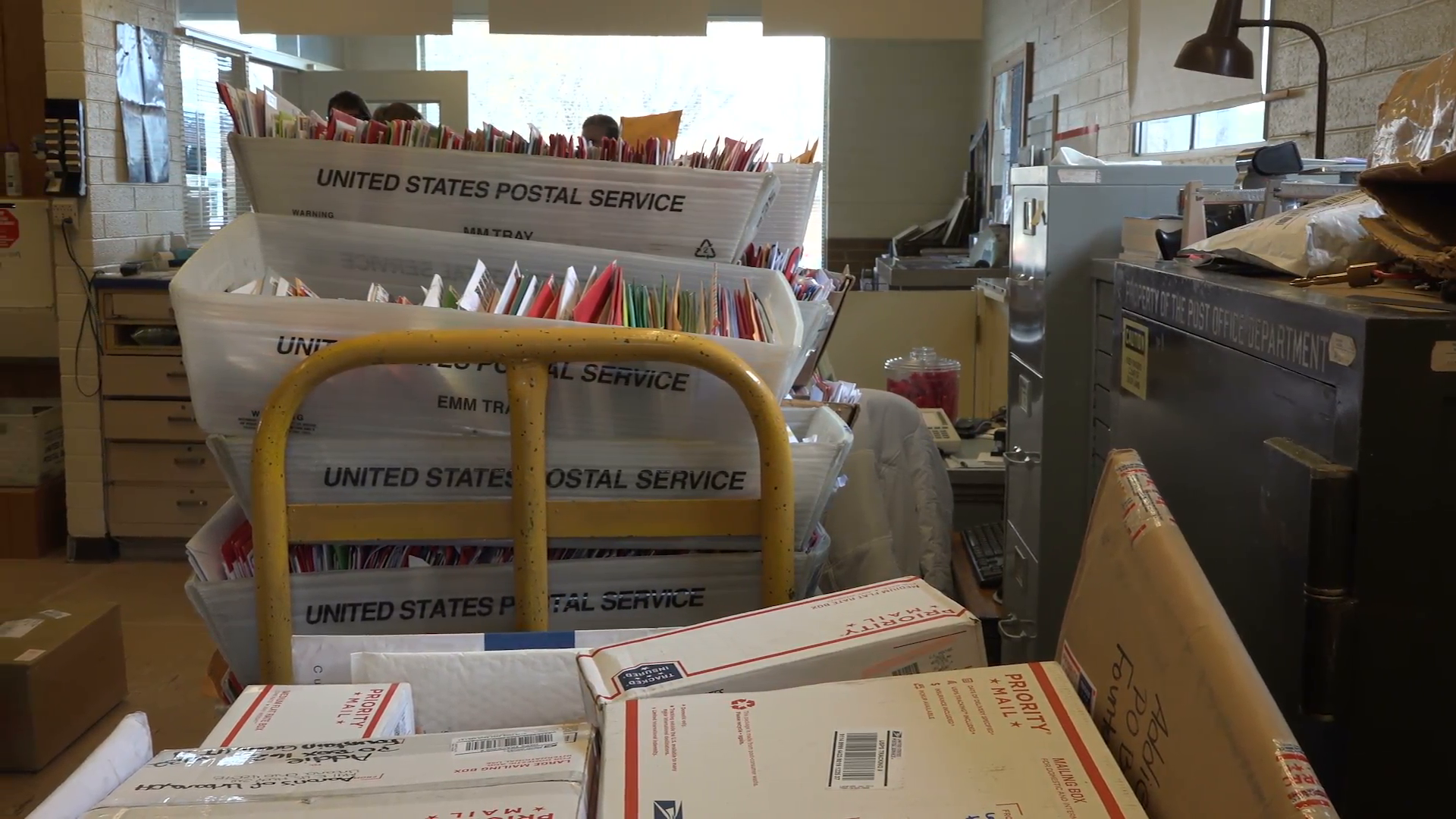 Dec US Post Office sorting ro