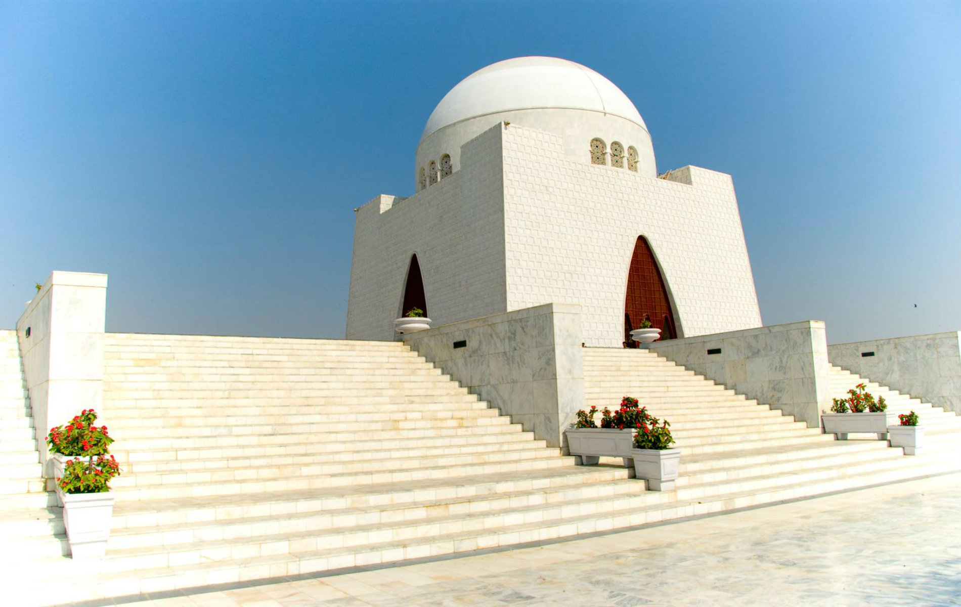 Mazar e Quaid - Tomb of Pakis