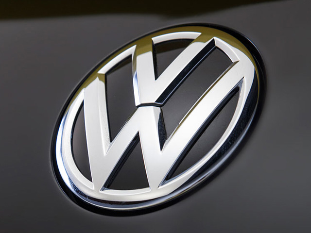 Volkswagen Emblem 640X480 - Volkswagen, Transparent background PNG HD thumbnail